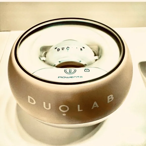 duo lab skin care machine by limelife by alcone - Picture 3 of 4